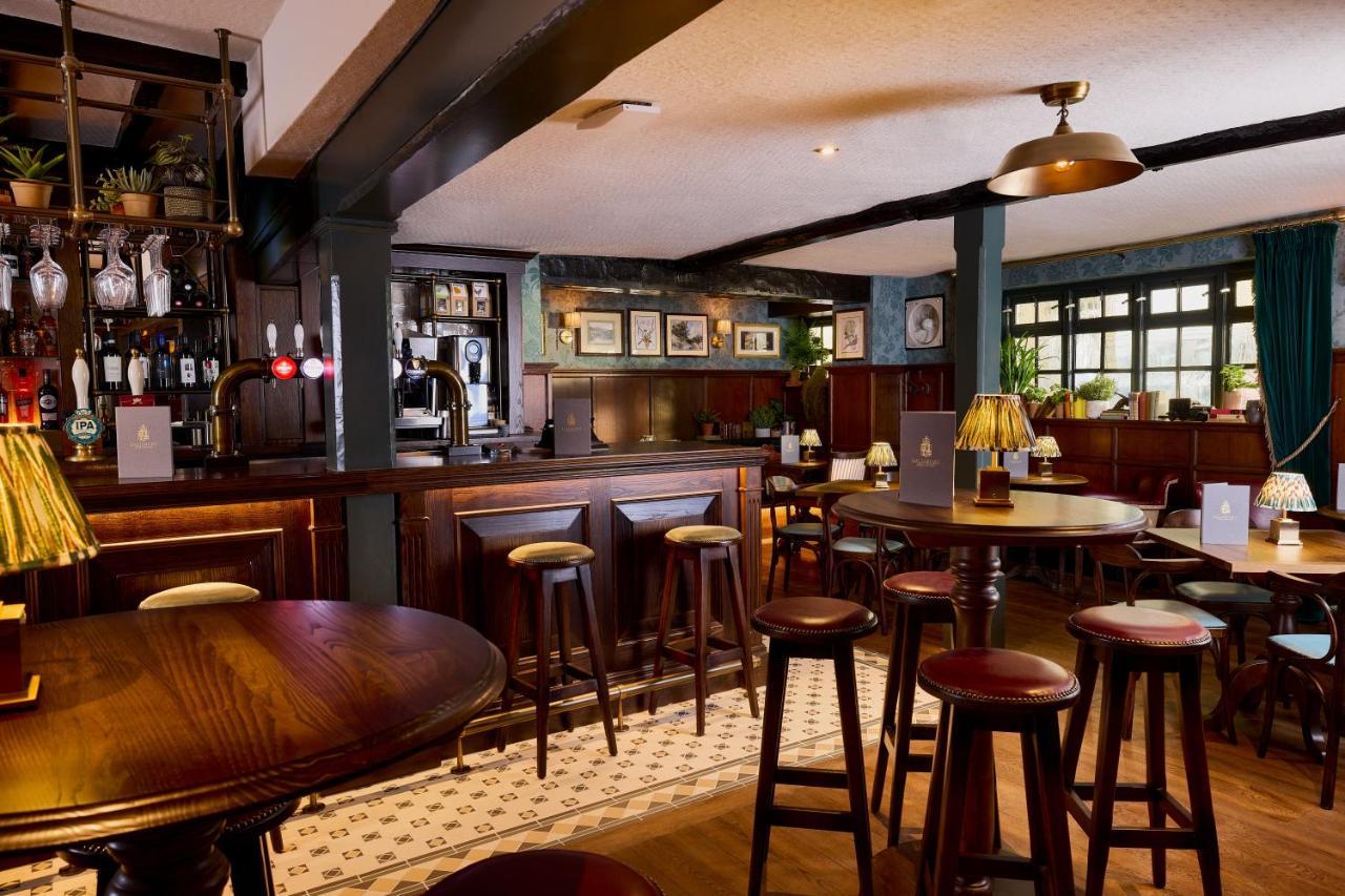 Salisbury Arms Hotel هيرتفورد المظهر الخارجي الصورة