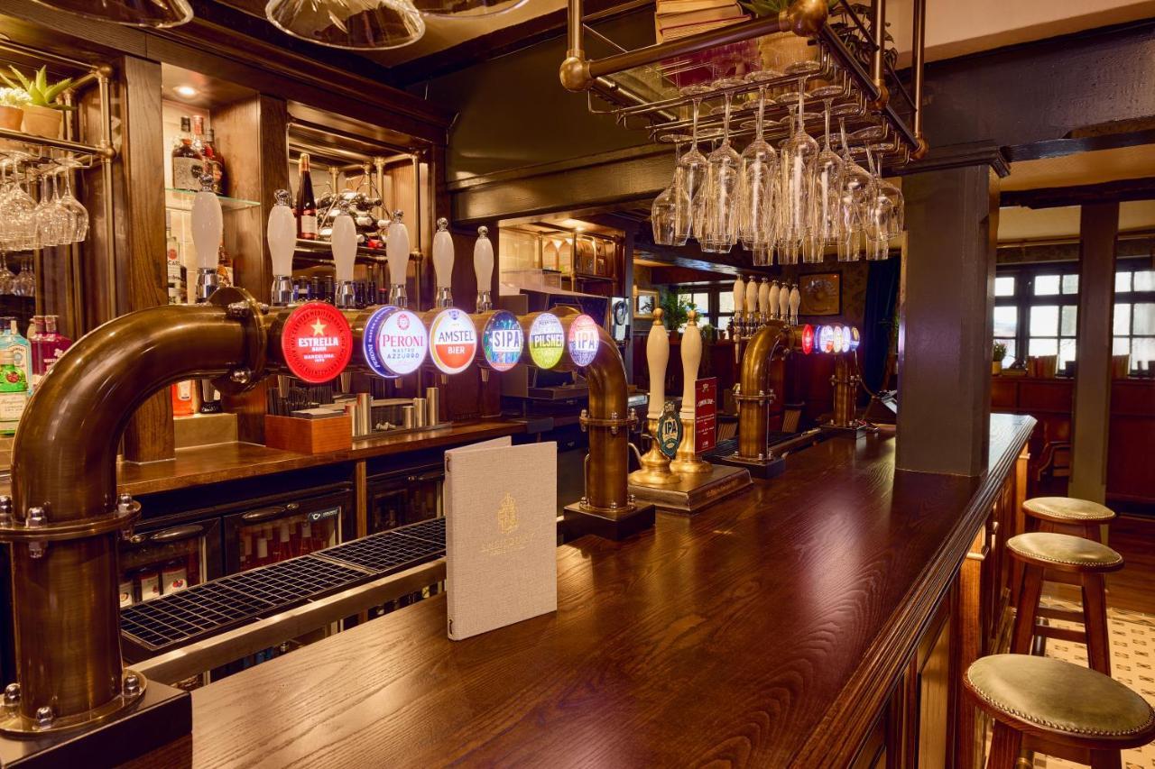 Salisbury Arms Hotel هيرتفورد المظهر الخارجي الصورة