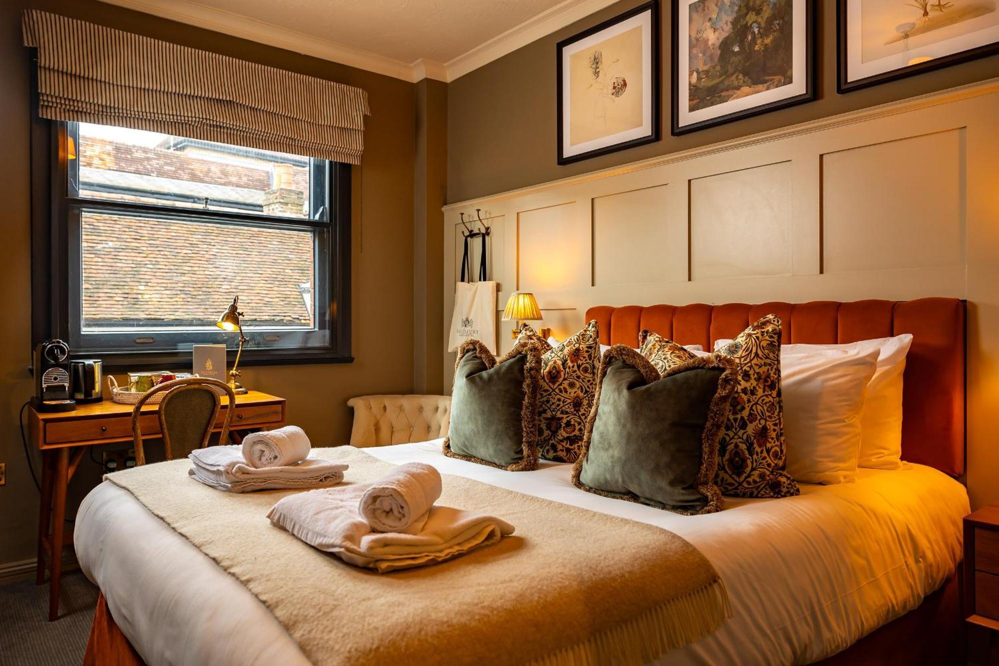 Salisbury Arms Hotel هيرتفورد المظهر الخارجي الصورة